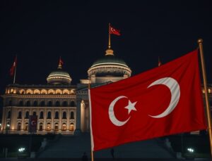 27 Nisan E-Muhtırası’nın 19. Yılı: Türk Demokrasisinin Dönüm Noktası